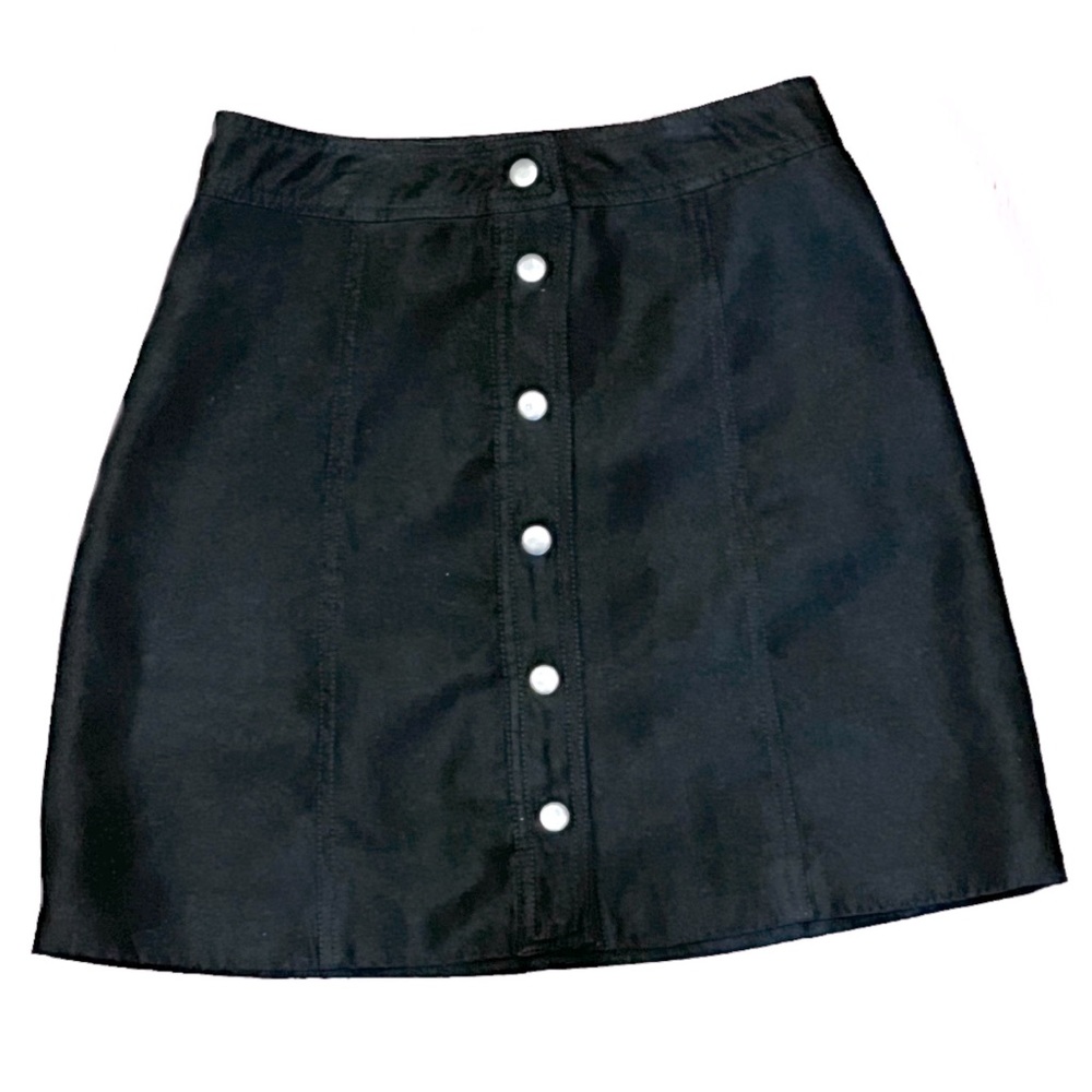 Black skirt with silver buttons! Soft fabric! Gently worn and good condition!